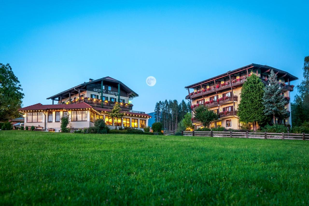 Hotel Landhof Simeter Gmbh Spittal an der Drau Exterior photo